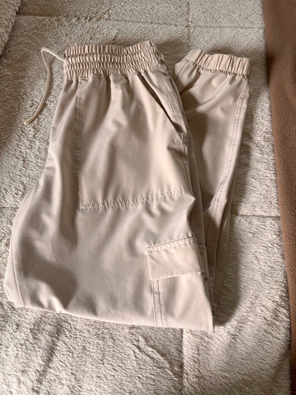 Old Navy Beige/Tan Cargo Joggers